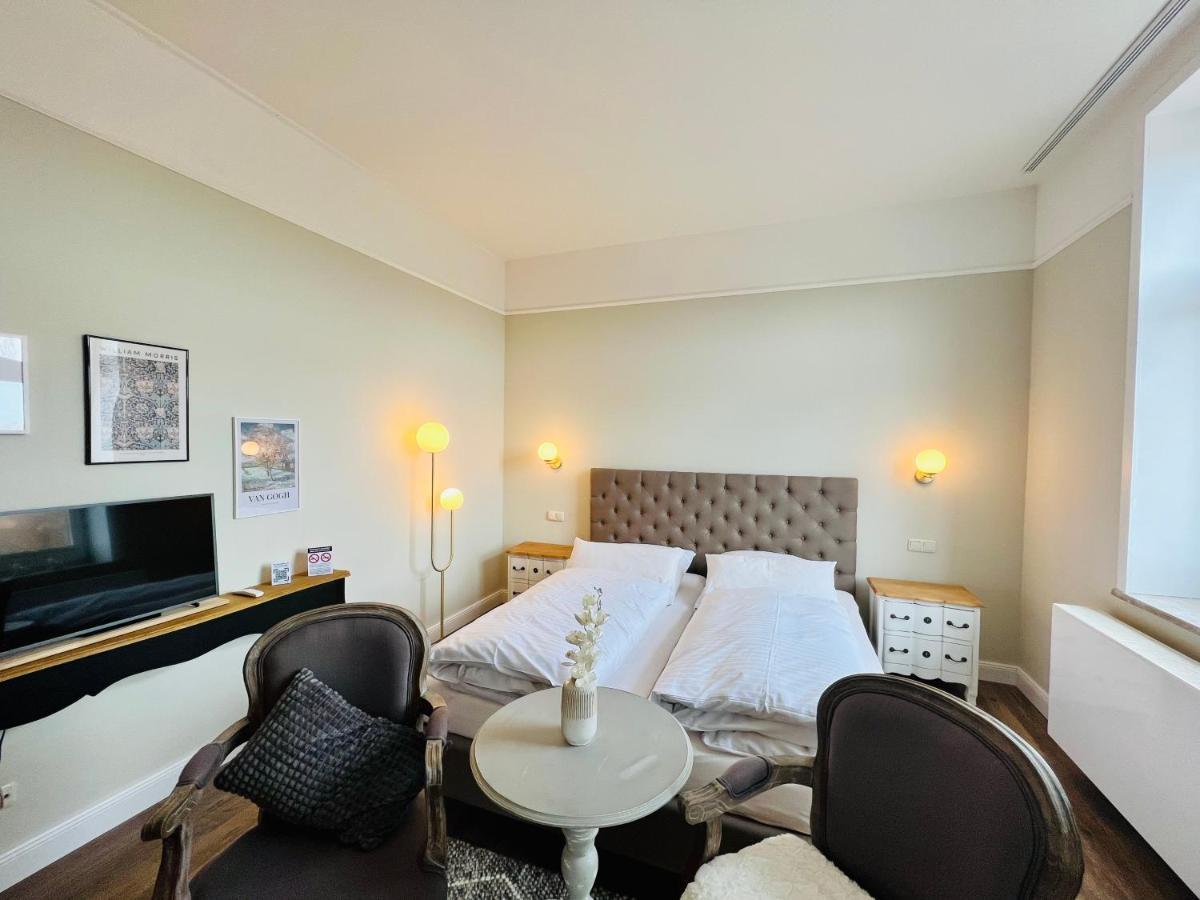 Lexow - Hotel An De Havenkant Tonning Bagian luar foto